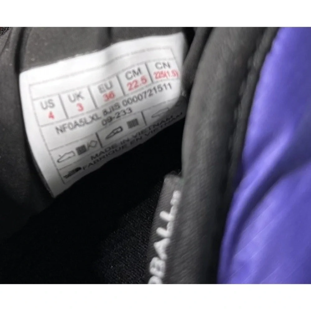 The North‎ Face Nuptse Mules Green And Purple Kids Size 4 No Box